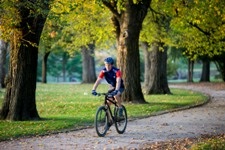 Person cycling in the Benalla Botanical Gardens